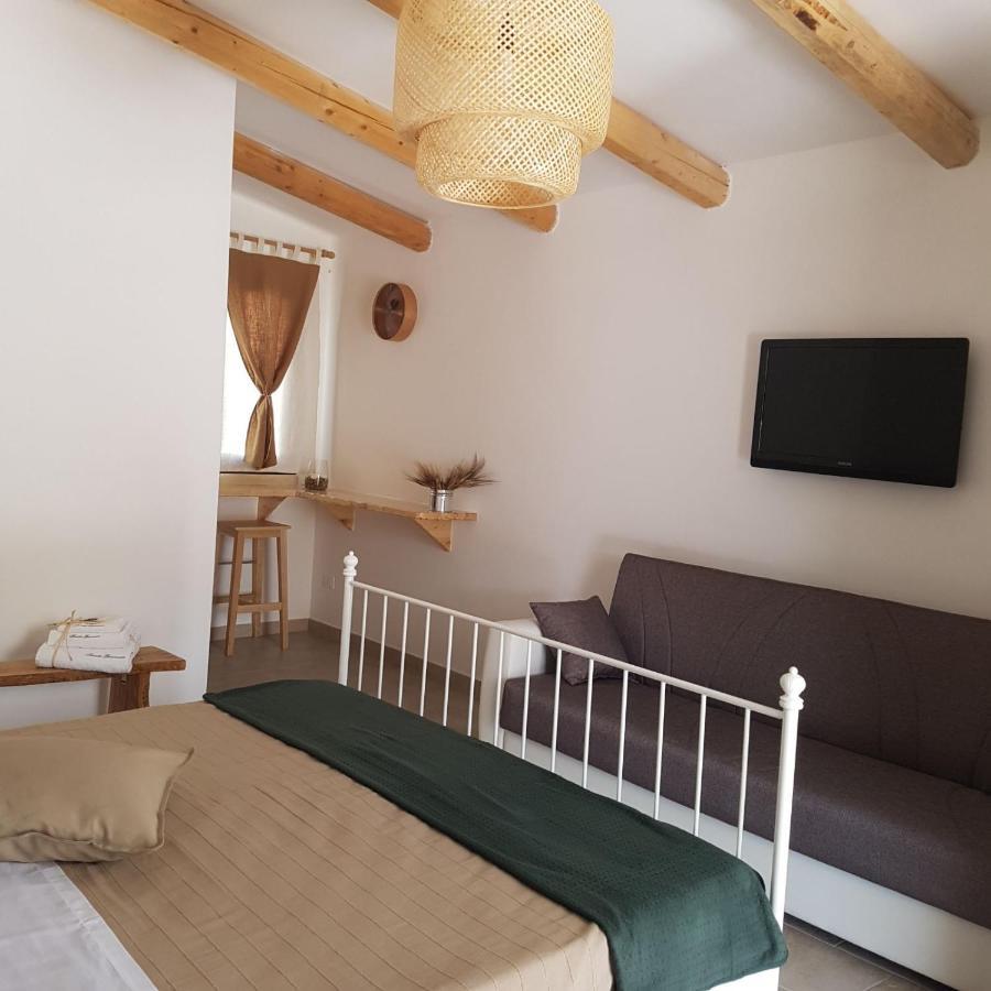 Tenuta Guarascio Кавалино ди Лече Екстериор снимка