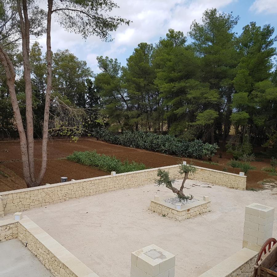 Tenuta Guarascio Кавалино ди Лече Екстериор снимка